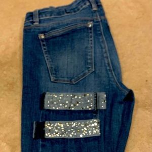 Skinny Ankle Jeans with embellished cuffed hems